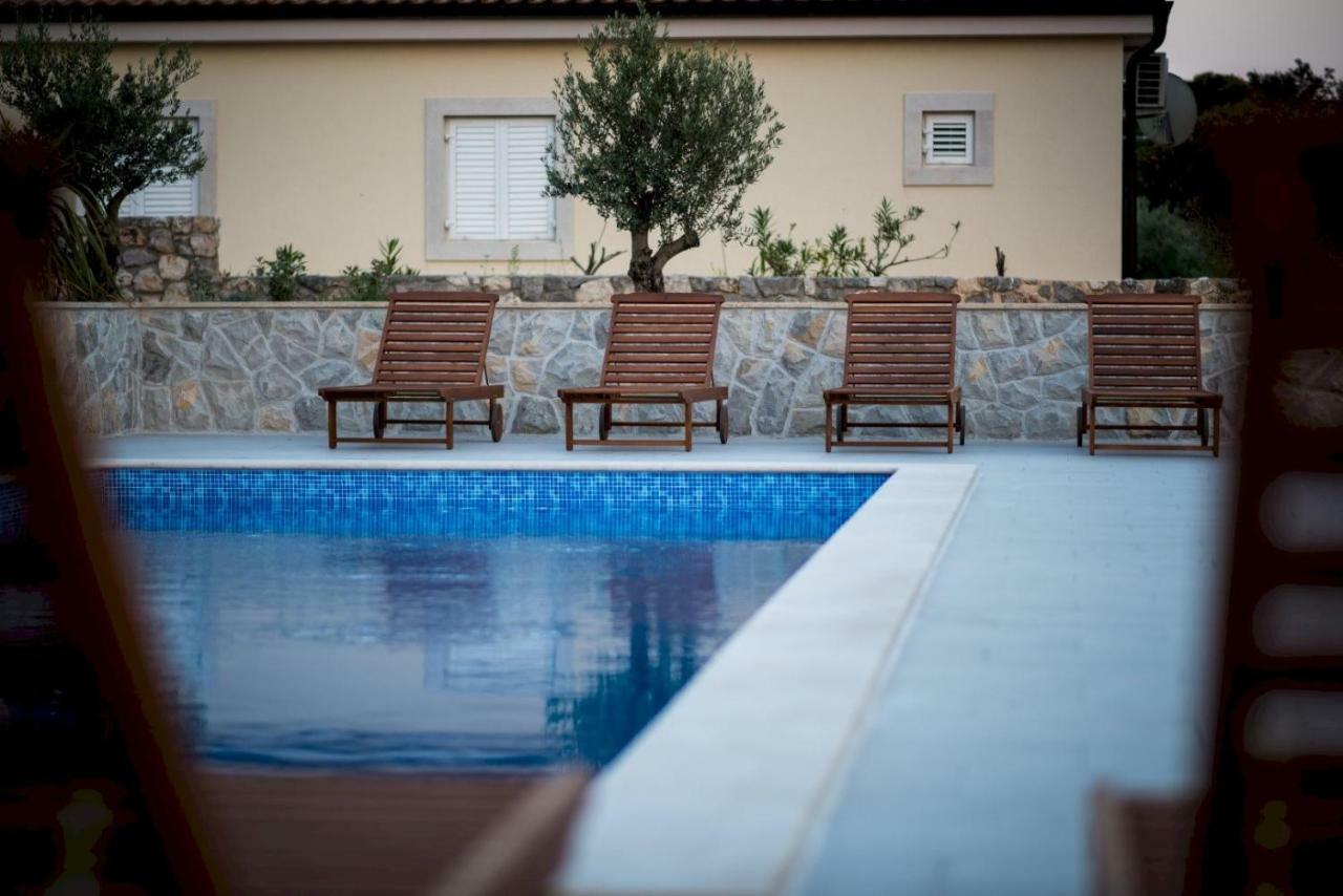 Luxury Villa Viktorija Linardići Екстериор снимка